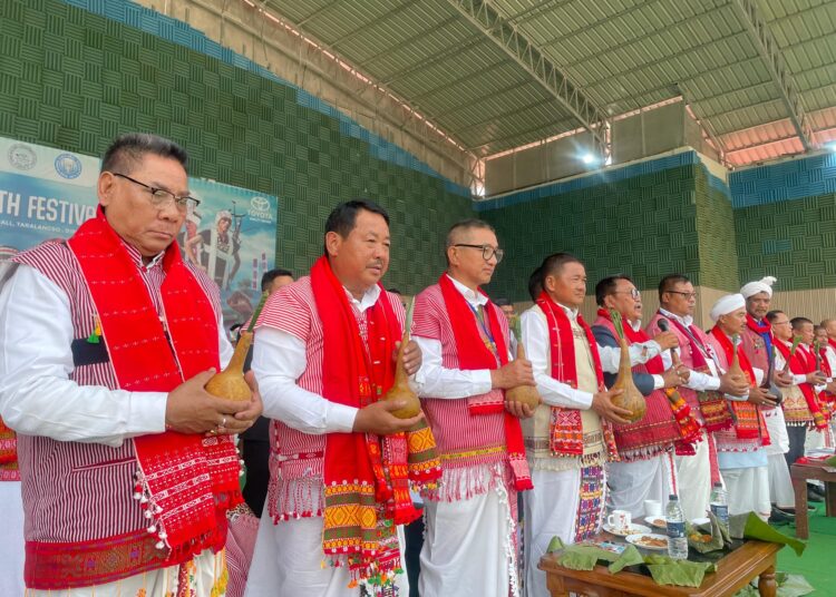 আজিৰে পৰা আনুষ্ঠানিক ভাবে শুভাৰম্ভ হ’ল উত্তৰ-পূৰ্বাঞ্চলৰ সৰ্ব বৃহৎ ৫১ সংখ্যক কাৰবি যুৱ মহোৎসৱ