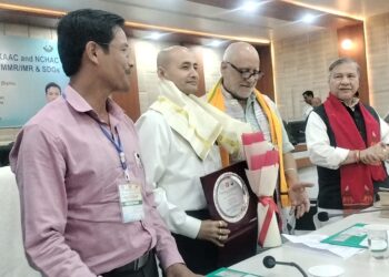 সাংসদ ভূৱনেশ্বৰ কলিতাৰ উপস্থিতিত ডিফুত কাৰ্বি আংলং-উত্তৰ কাছাৰ স্বায়ত্ত শাসিত পৰিষদৰ কৰ্মশালা সম্পন্ন: