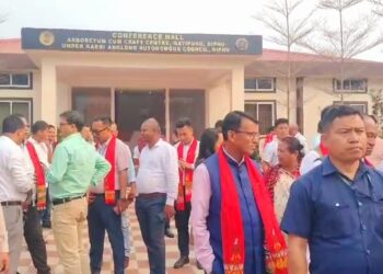 কাৰবি আংলংত আম্বানিৰ বায় গেছ প্ৰকল্প: ভূমি প্ৰদানৰ সন্দৰ্ভত আলোচনা আৰু প্ৰতিবাদ