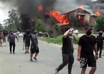 Manipur Violence : চতুৰ্থ দিনতো সাম্প্ৰদায়িক সংঘাতত উত্তপ্ত মণিপুৰ, নিহত প্ৰতিবাদকাৰী