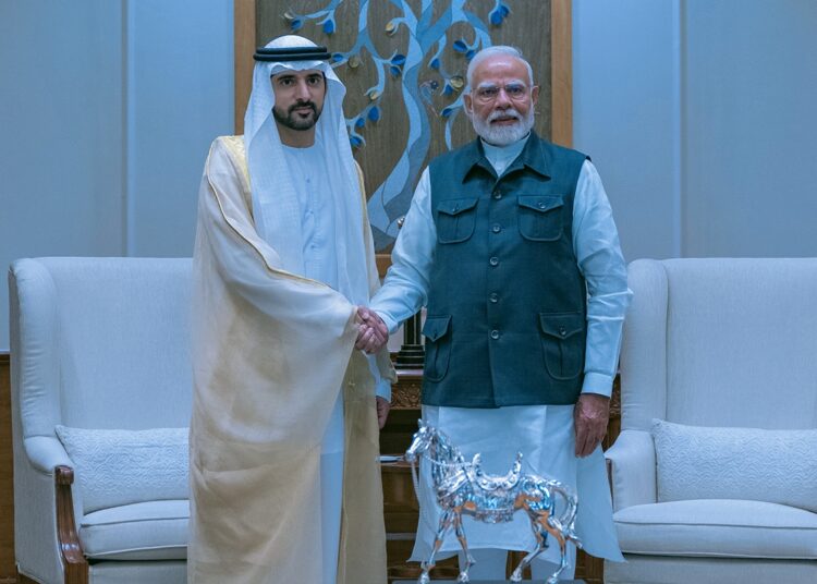 Modi meet Dubai prince I যুৱৰাজৰ সৈতে প্ৰধানমন্ত্ৰীৰ বৈঠক