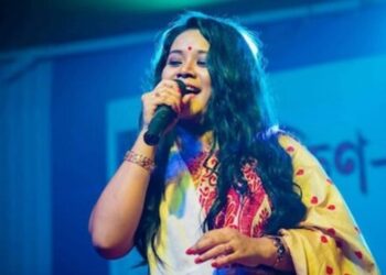 Singer Gayatri Hazarika dies : সৰা পাতে পাতে ফাগুণ নামে.. শীৰ্ষক জনপ্ৰিয় গানৰ কণ্ঠশিল্পী গায়ত্ৰী হাজৰিকা আৰু নাই