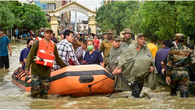 Arunachal Floods & Landslides: 10 Lives Lost, Hundreds Displaced, Urgent Caution Needed