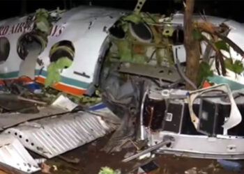Air Ambulance crashed : ৮ লাখ টকা ধাৰ লৈ সন্তানক বচাবলৈ চাৰ্টাৰ্ড বিমান ভাৰা কৰি দিল্লীলৈ গৈ আছিল ঝাৰখণ্ডৰ এটা পৰিয়াল, দুৰ্ঘটনাত সকলো শেষ