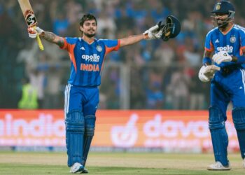 T20 World Cup 2026 Final । ৪৮ ঘণ্টাৰ পূৰ্বে দুৰ্ঘটনাত ভগ্নী-জোঁৱায়েকৰ মৃত্যু, শোকাগ্ৰস্ত অৱস্থাতে দেশৰ বাবে খেলপথাৰত নামিল এইগৰাকী ভাৰতীয় ক্ৰিকেটাৰ