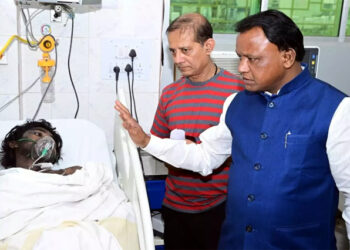 Cuttack 10 patients died : কটকৰ এছচিবি চিকিৎসা মহাবিদ্যালয় চিকিৎসালয়ত সংঘটিত অগ্নিকাণ্ড, মৃত্যু ১০ ৰোগীৰ