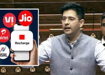 Mobile Recharge : ১২ মাহত ১৩ বাৰ ৰিচাৰ্জ কিয়? ‘জনতাৰ ইছ্যু’লৈ সৰৱ আম আদমী পাৰ্টিৰ ৰাজ্যসভাৰ সাংসদ ৰাঘৱ চাড্ডা