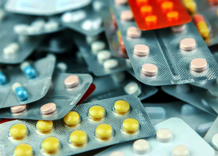 Medicine price hike : ১ এপ্ৰিলৰ পৰা বৃদ্ধি পালে ৯০০ অত্যাৱশ্যকীয় ঔষধৰ মূল্য