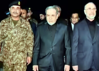 Iran war : ইৰাণত পৃথক বৈঠক পাক সেনাপ্ৰধান মুনিৰৰ