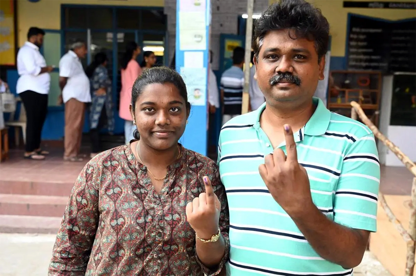 Tamilnadu Assembly Election : তামিলনাডুত বিধানসভা নিৰ্বাচনৰ প্ৰথম পৰ্যায়ৰ ভোটগ্ৰহণ : এইবাৰ নিৰ্বাচনৰ যুঁজত তিনিটা শক্তি